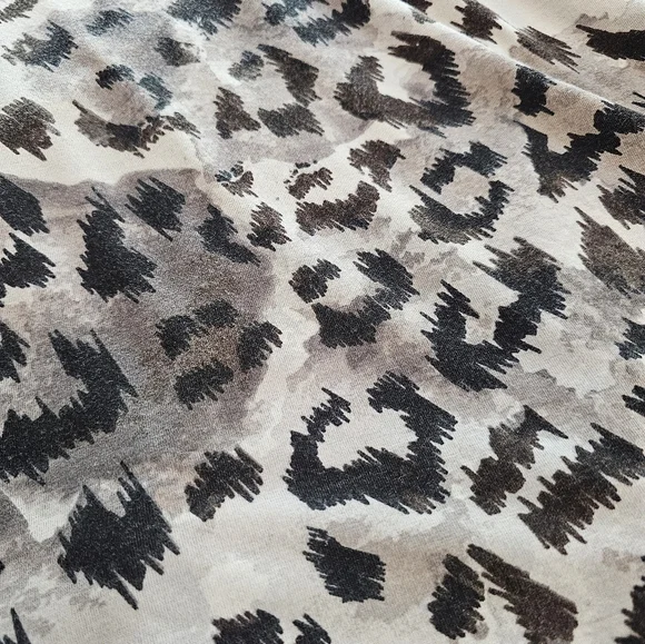 LulaRoe Animal Print Dress Bold Animal Print Slip On 2 XL - Picture 10 of 10
